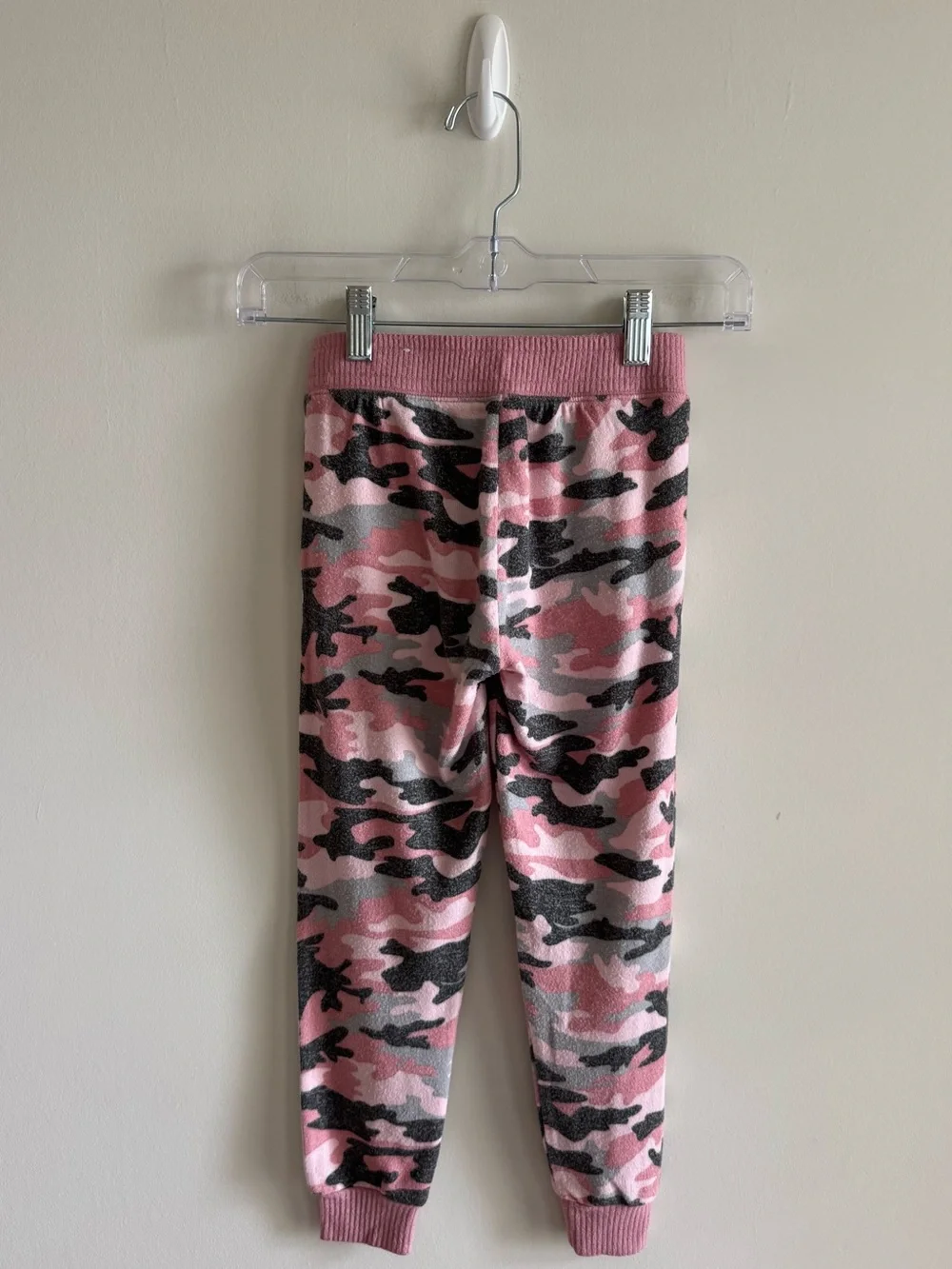 Justice Girl’s Pink Camo Soft & Cozy Joggers-Size 6
